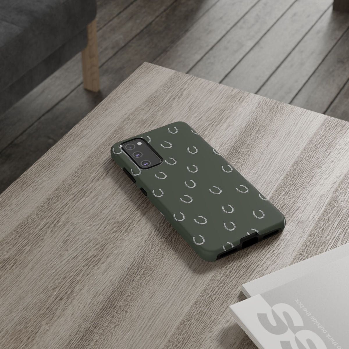 Android Oak Horse Shoe Case