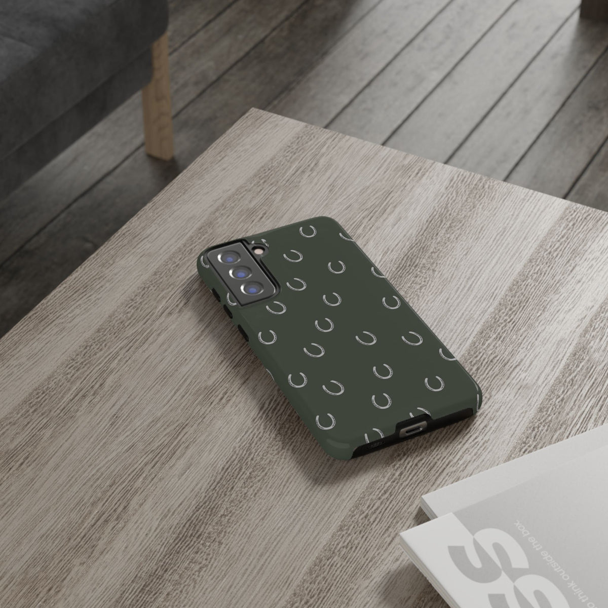 Android Oak Horse Shoe Case